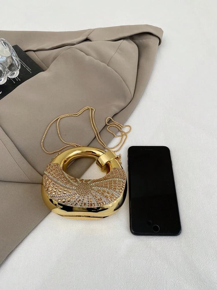 Acrylic Crescent Moon Clutch Bag with Chain detail photo 4 - Mini Bags at ShopKaar