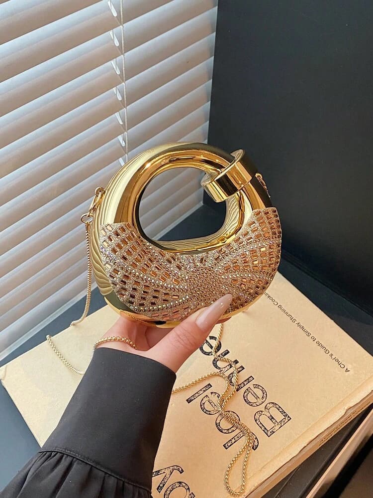 Acrylic Crescent Moon Clutch Bag with Chain detail photo 6 - Mini Bags at ShopKaar