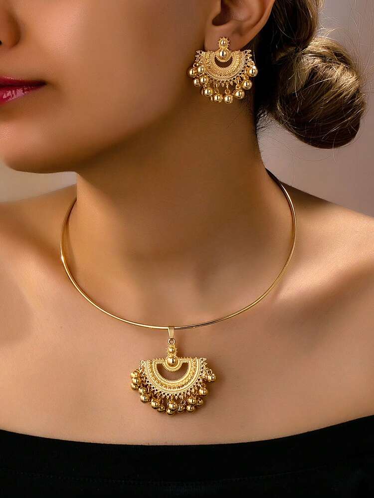 Bohemian Fan Tassel Drop Earrings detail photo 8 - Earrings at ShopKaar